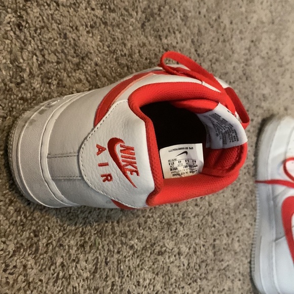 Nike Air Force 1 Custom Red on White lightly used - Picture 3 of 3